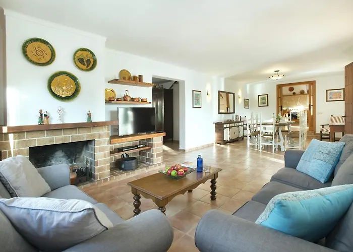 Busqueroles By Pollença