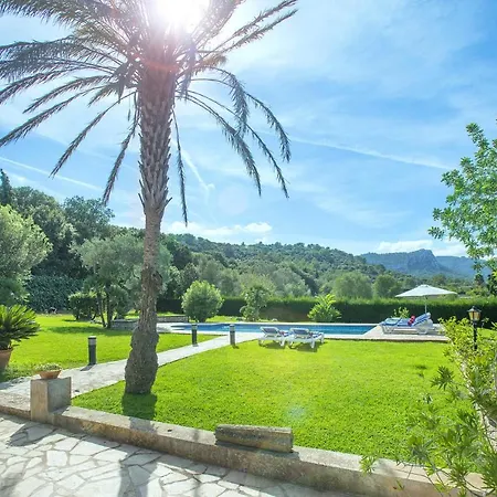 Busqueroles By Pollensa