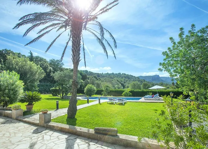 Busqueroles By Pollensa